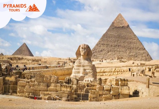 Day Trip from Hurghada to Cairo and Giza pyramids by Bus with Lunch.